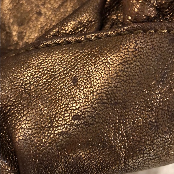 Handbag - Picture 6 of 8